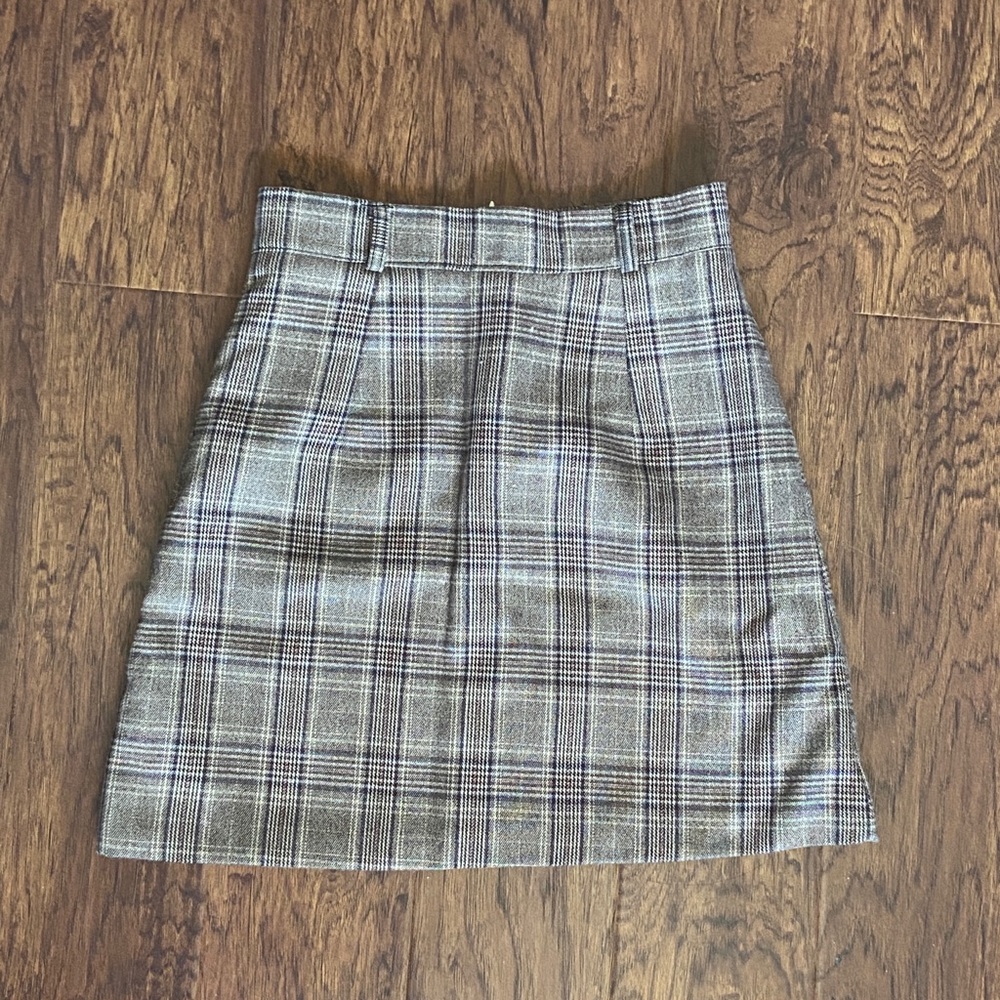 Plaid mini skirt
